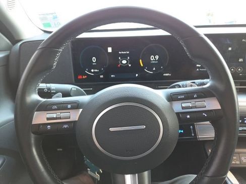 Used 2024 Hyundai Kona SEL w/ Convenience Package FWD image 16