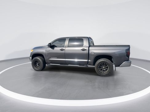Used 2017 Toyota Tundra SR5 image 6