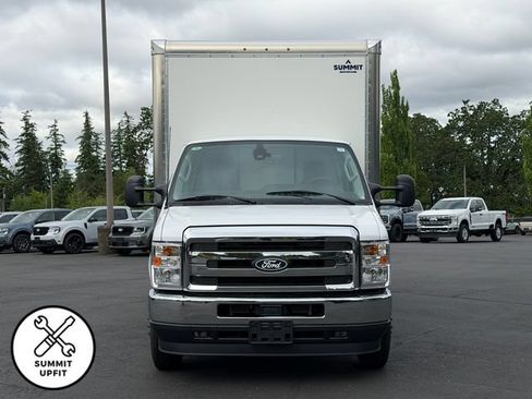 New 2027 Ford E-350 and Econoline 350 Super Duty w/ Power Equipment Group RWD image 9