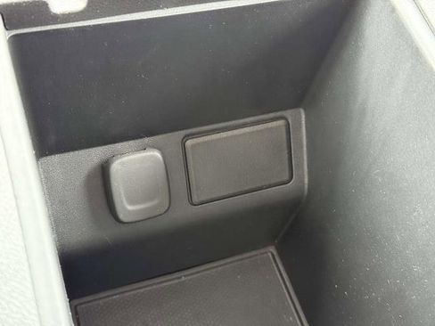 Used 2025 Chevrolet Blazer LT image 26