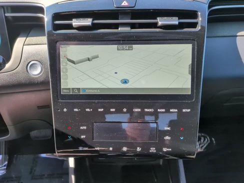 Certified 2024 Hyundai Santa Cruz Limited image 19