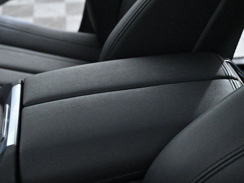 Used 2022 BMW X5 xDrive40i w/ Premium Package image 21