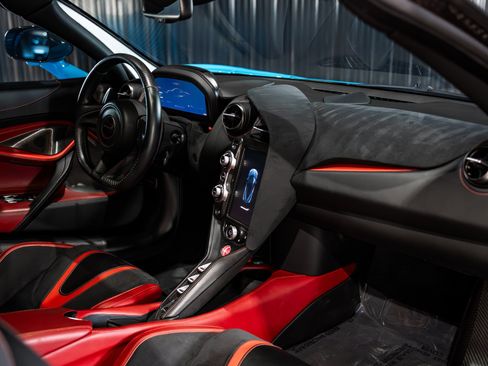Used 2018 McLaren 720S RWD image 48