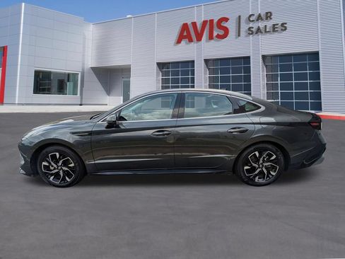 Used 2025 Hyundai Sonata SEL FWD image 10