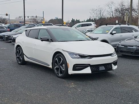 Used 2022 Kia EV6 GT-Line w/ GT-Line Suede Seat Package image 1