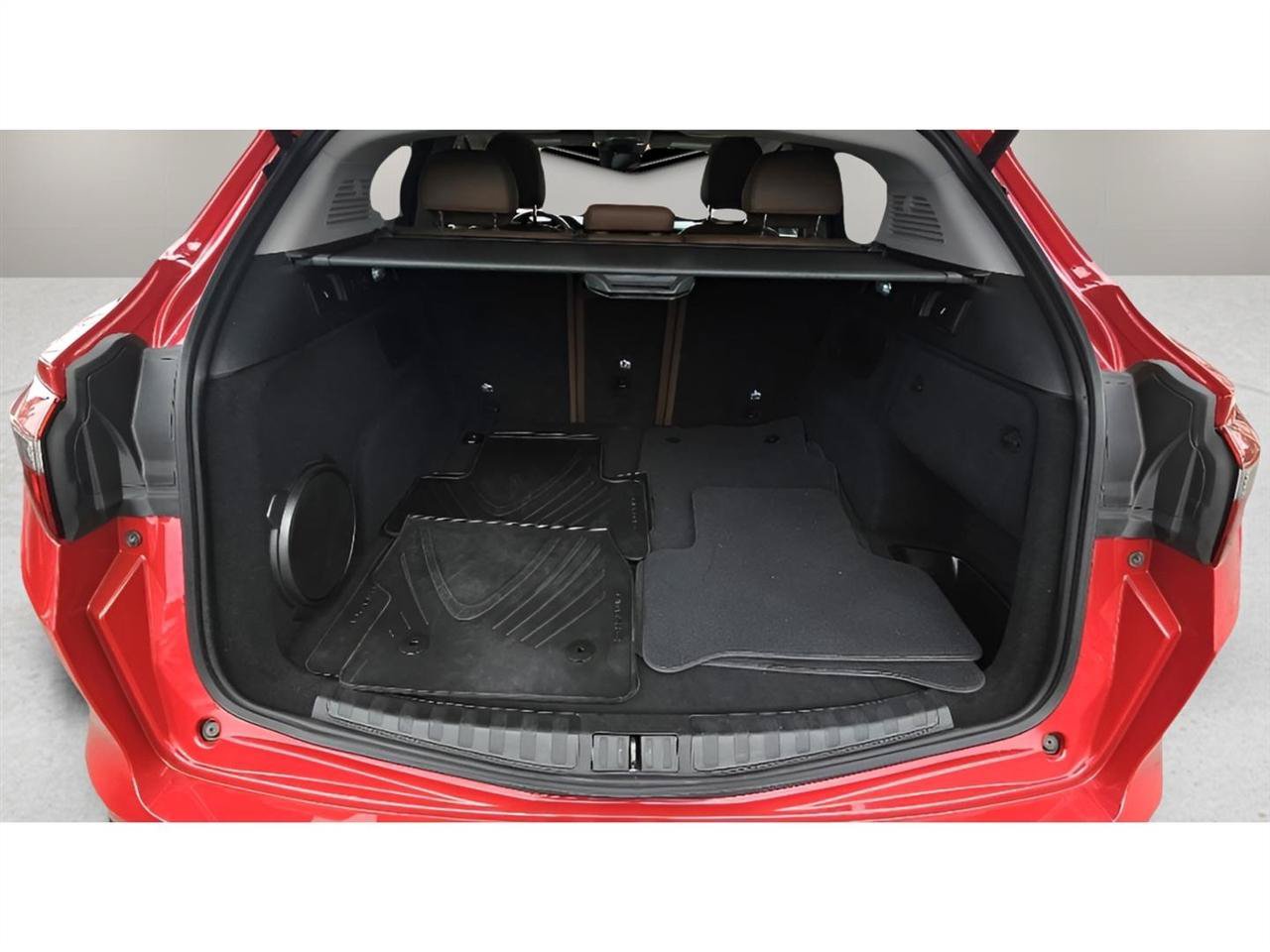 Used 2018 Alfa Romeo Stelvio Ti AWD/4WD image 29