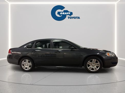 Used 2016 Chevrolet Impala LT FWD image 9