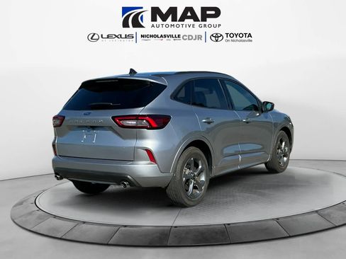 Used 2024 Ford Escape ST-Line FWD image 5