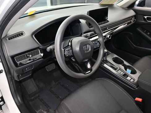 Used 2025 Honda Civic LX image 10