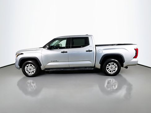 Used 2022 Toyota Tundra SR5 RWD image 6