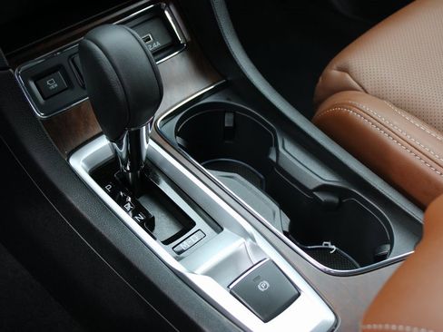 Used 2025 Subaru Ascent Touring image 20