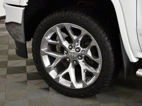 Used 2018 GMC Sierra 1500 SLE w/ SLE Value Package AWD/4WD image 49