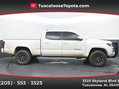 Used 2023 Toyota Tacoma SR5 w/ Technology Package AWD/4WD image 1