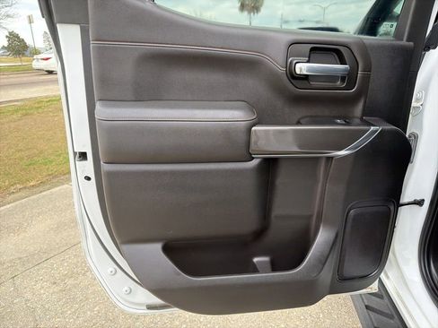 Used 2022 GMC Sierra 1500 AT4 w/ AT4 Premium Package image 14