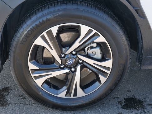 Used 2024 Subaru Crosstrek 2.0i Premium image 15