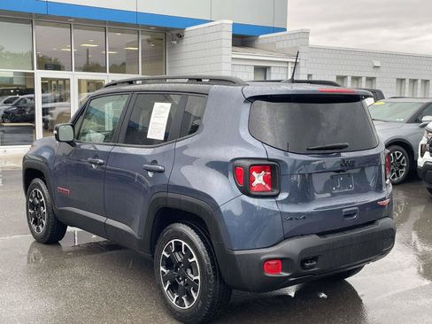 Used 2023 Jeep Renegade Trailhawk w/ Sun/Sound Group AWD/4WD image 5