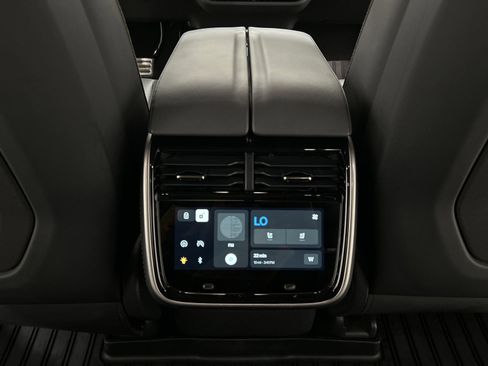 Used 2024 Rivian R1S Adventure AWD/4WD image 30