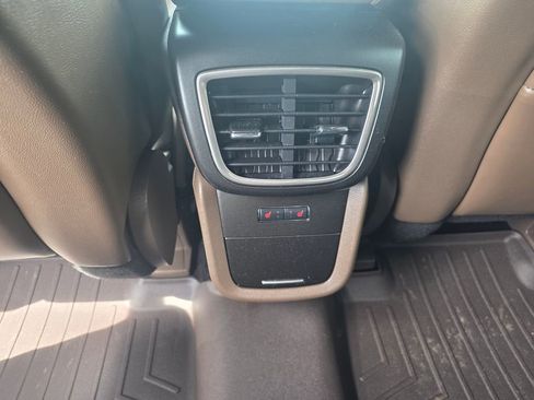 Used 2016 Lincoln MKX Reserve w/ Climate Package AWD/4WD image 12
