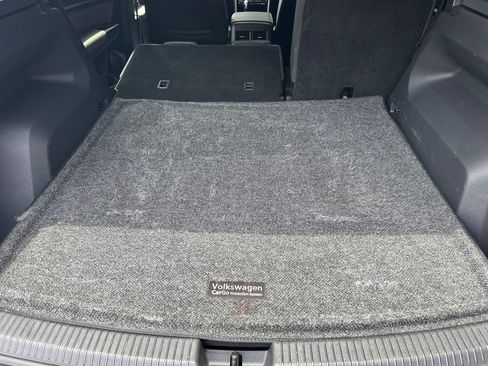 Used 2023 Volkswagen Atlas Cross Sport SE FWD image 15