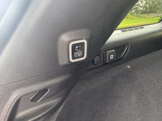 Used 2025 Jeep Grand Cherokee Summit AWD/4WD image 18