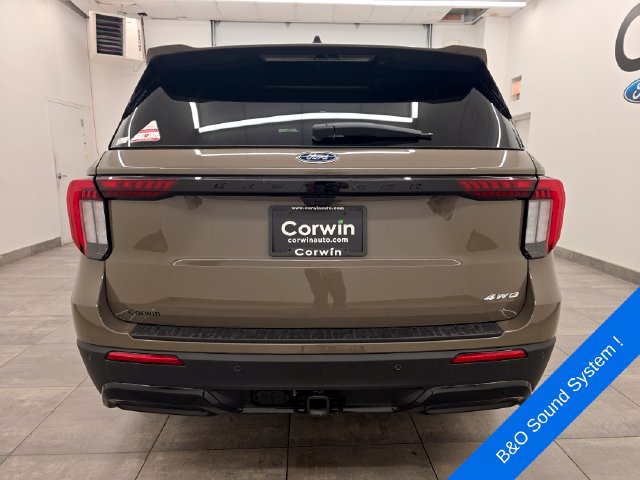 New 2026 Ford Explorer ST-Line AWD/4WD image 4