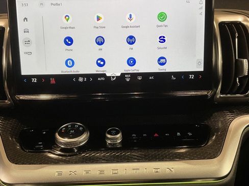 Used 2025 Ford Expedition Max Platinum w/ Stealth Appearance Package image 20