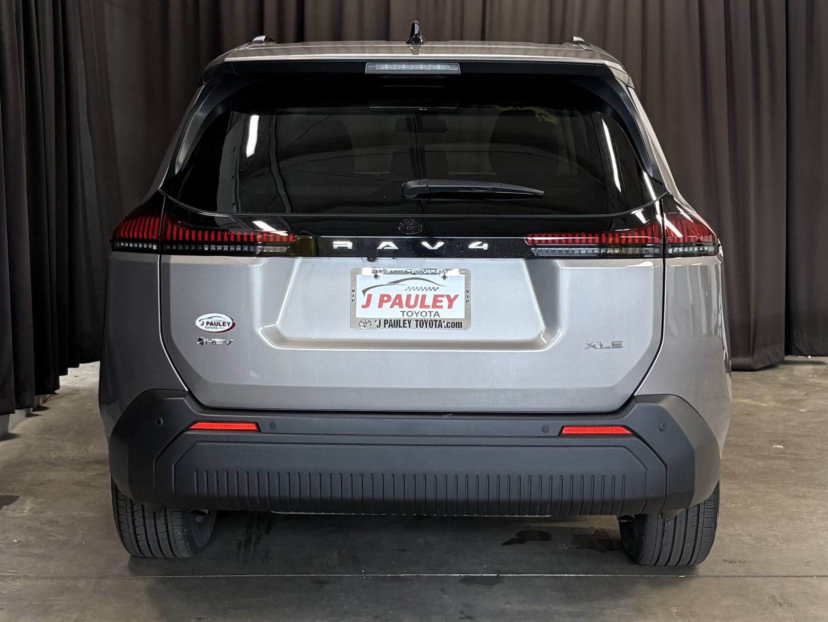 Used 2026 Toyota RAV4 XLE Premium FWD image 6