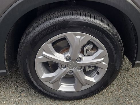 Certified 2024 Honda HR-V LX image 9