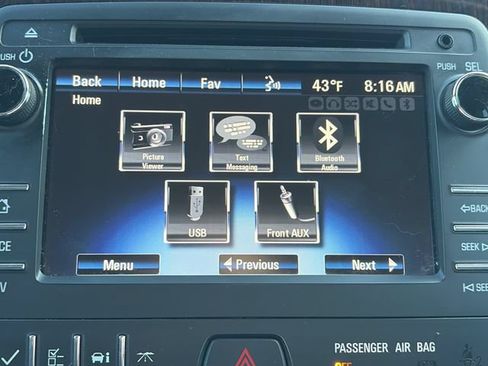 Used 2015 Chevrolet Traverse LT w/ Style and Technology Package AWD/4WD image 46