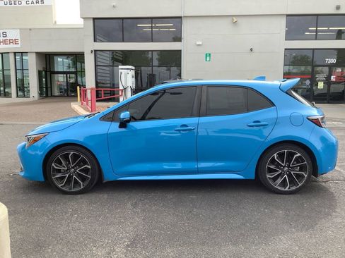 Used 2019 Toyota Corolla XSE image 25