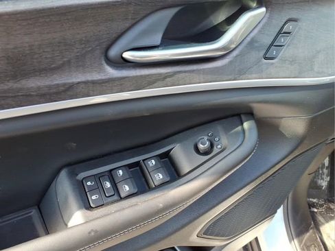 New 2025 Jeep Grand Cherokee Limited AWD/4WD image 15