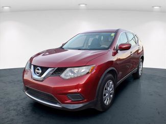 Used 2015 Nissan Rogue S video 2