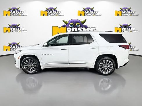 Used 2023 Chevrolet Traverse Premier AWD/4WD image 8