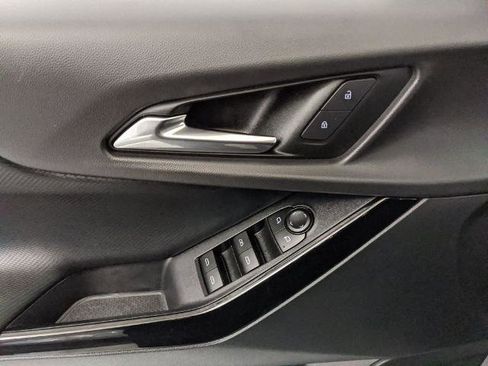 Used 2025 Chevrolet Equinox LT image 14