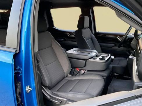 Used 2024 Chevrolet Silverado 1500 LT Trail Boss w/ Protection Package image 19