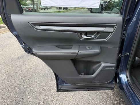 Used 2026 Honda CR-V Sport image 31