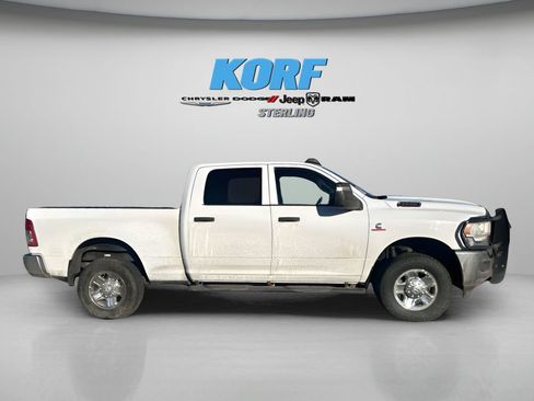 Used 2023 RAM 3500 Tradesman w/ Chrome Appearance Group image 4