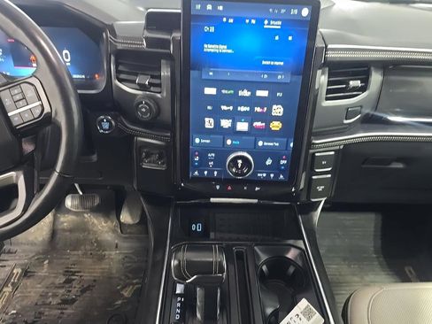 Used 2023 Ford F150 Lightning Platinum AWD/4WD image 11