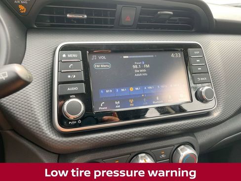 New 2025 Nissan Kicks Play S image 28