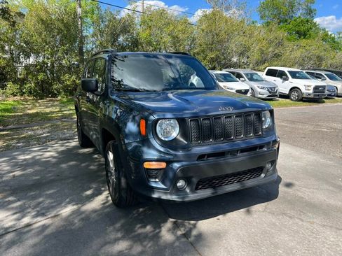 Used 2021 Jeep Renegade Latitude image 1