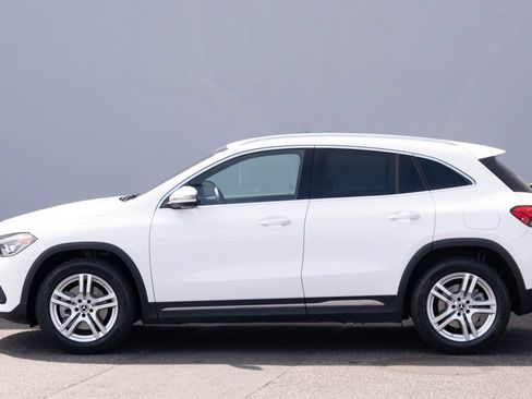 Used 2021 Mercedes-Benz GLA 250 4MATIC image 25