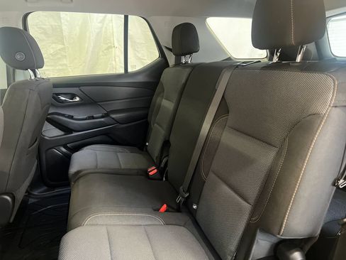 Used 2019 Chevrolet Traverse LT w/ LPO, Floor Liner Package AWD/4WD image 34