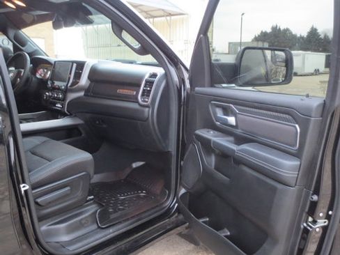 Used 2025 RAM 1500 Big Horn AWD/4WD image 28