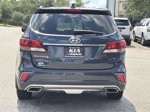 Used 2018 Hyundai Santa Fe SE FWD image 31