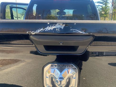 Used 2024 RAM 2500 Big Horn AWD/4WD image 12