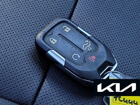 Used 2022 Chevrolet Silverado 2500 LTZ w/ Gooseneck/5TH Wheel Package image 31