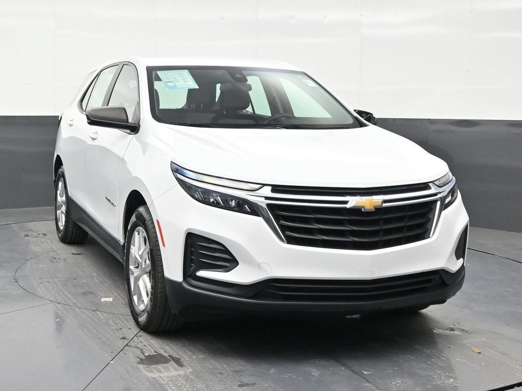 Used 2022 Chevrolet Equinox LS FWD image 7