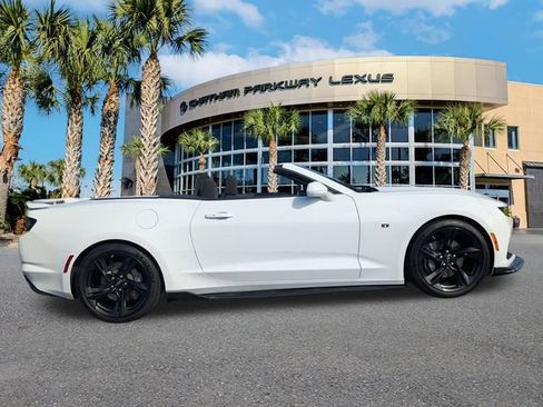Used 2023 Chevrolet Camaro SS RWD image 4