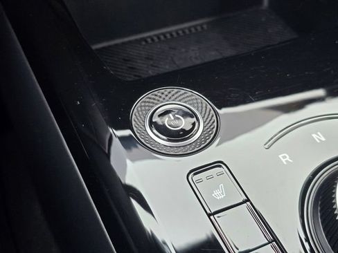 Certified 2024 Kia Niro Wind w/ Wind Preserve Package FWD image 34