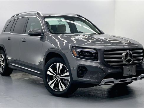 New 2026 Mercedes-Benz GLB 250 image 5